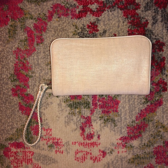 NWOT Vera Bradley Bird Clutch - Picture 6 of 6